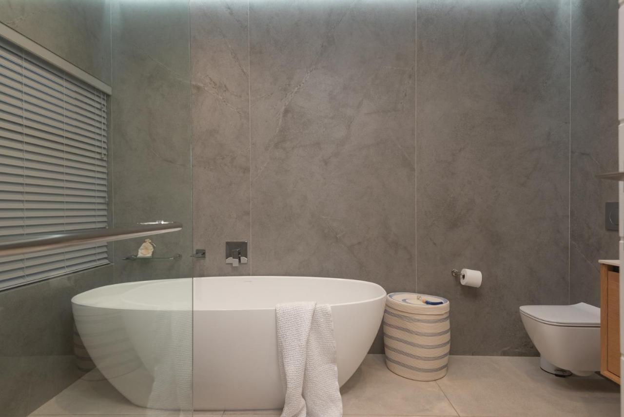 Apartment Sands Penthouses
